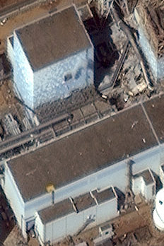Block 2 des stark beschädigten Atomkraftwerks Fukushima Daiichi